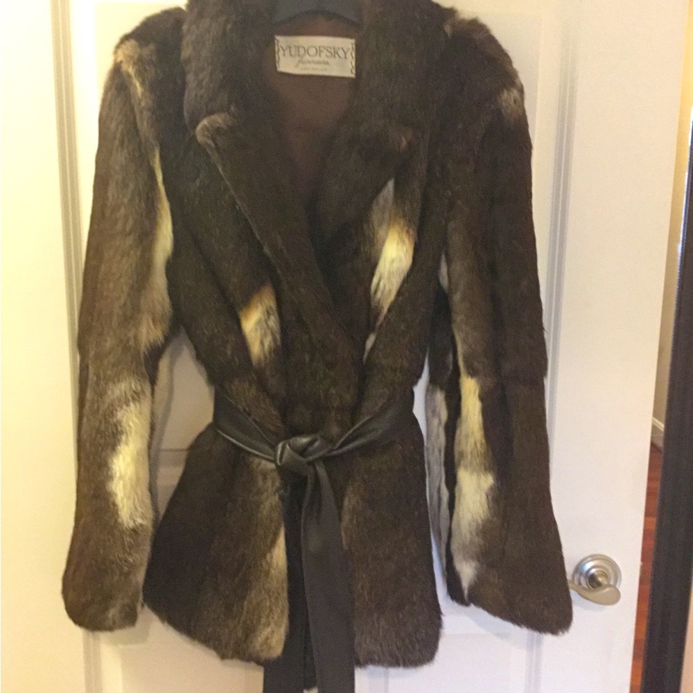 Yudofsky Furriers fur jacket with brown leather belt